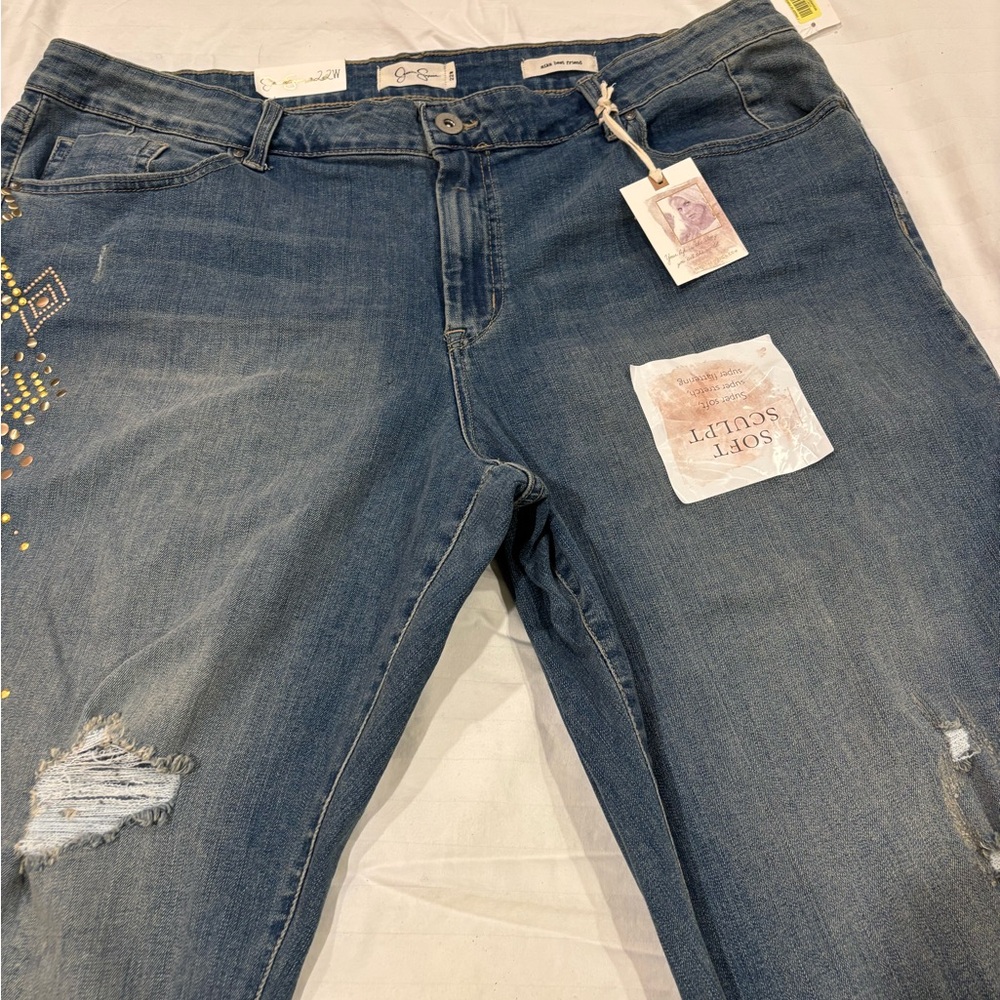 Blue Distressed Women Jeans